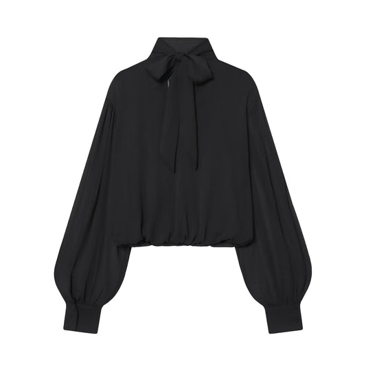 Top tipo camisa semitransparente con diseño abullonado y pliegues