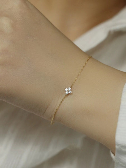 Pulsera mini de plata de ley 925 con flor y zircón chapada en oro