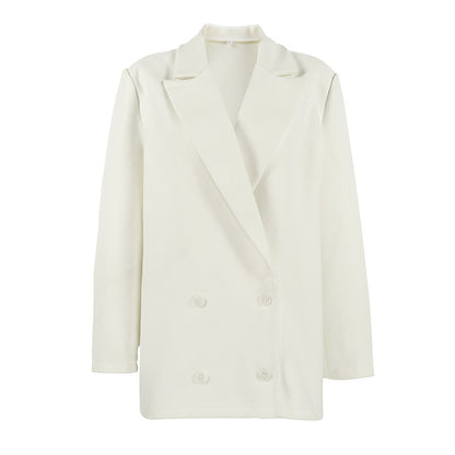 Blazer largo de lana beige de doble botonadura y corte holgado
