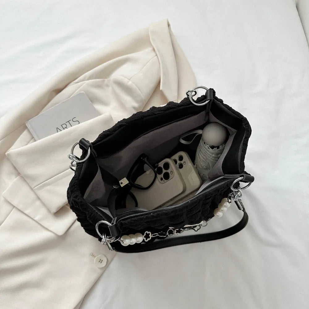 Bolso Tote con Textura Burbuja y Cadena