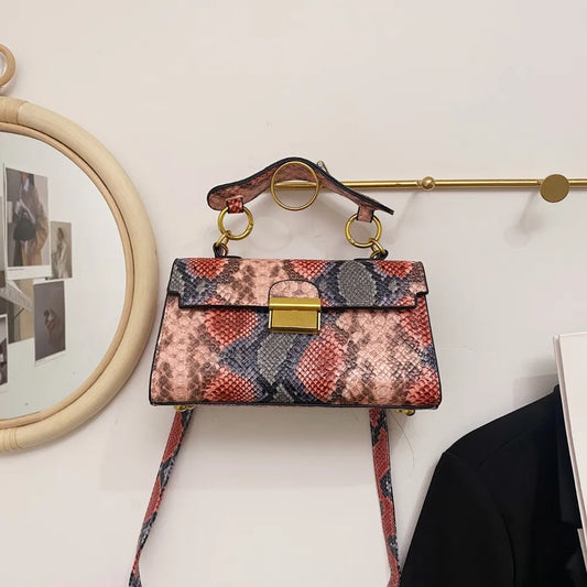 Bolso Bandolera de Piel Sintética con Estampado de Serpiente