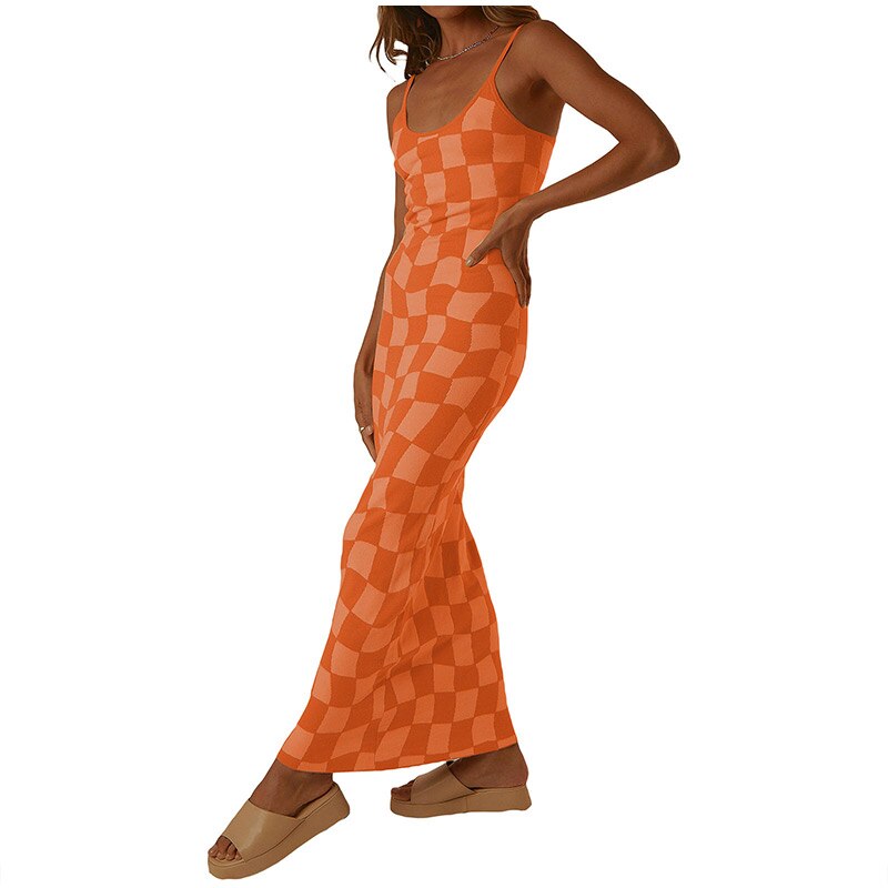 Vestido midi A-line de tirantes con estampado y espalda descubierta