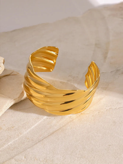 Anillo Abierto Ajustable de Acero Inoxidable Chapado en Oro 18K