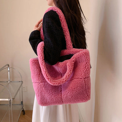 Women's Designer Luxury Plush Bag Winter Fashion Cute Tote Handbags Large Capacity Portable Single Shoulder Furry Bags-0