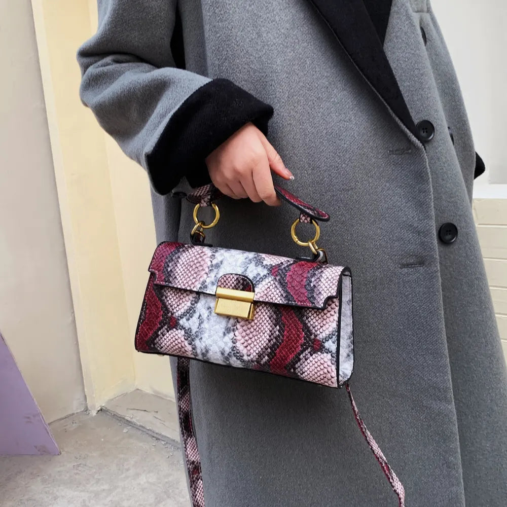 Bolso Bandolera de Piel Sintética con Estampado de Serpiente