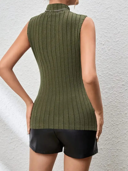 Top de punto acanalado con cuello retorcido