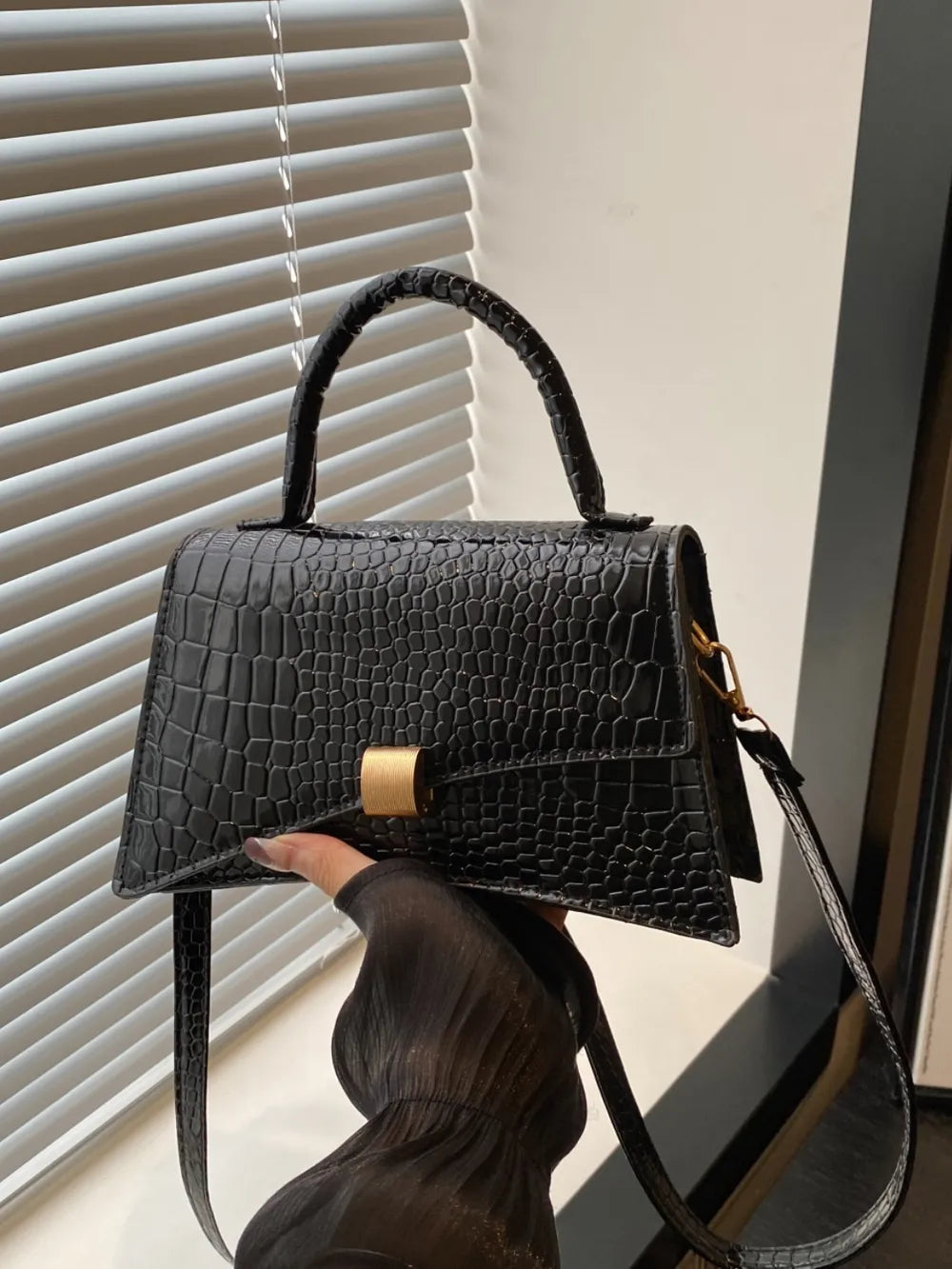 Bolso de Mano Pequeño de Piel Sintética de Color Liso