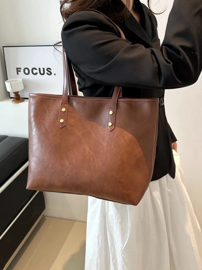 Bolso de Hombro Mediano de Piel Sintética