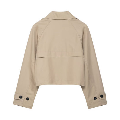 Blazer corta de doble botonadura