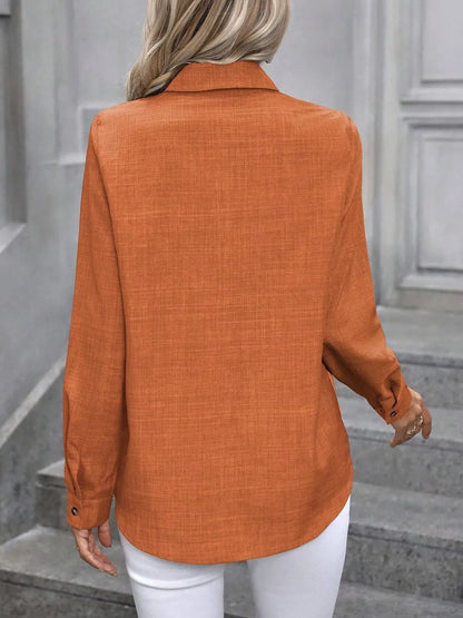 Camisa de manga larga con cuello y botones
