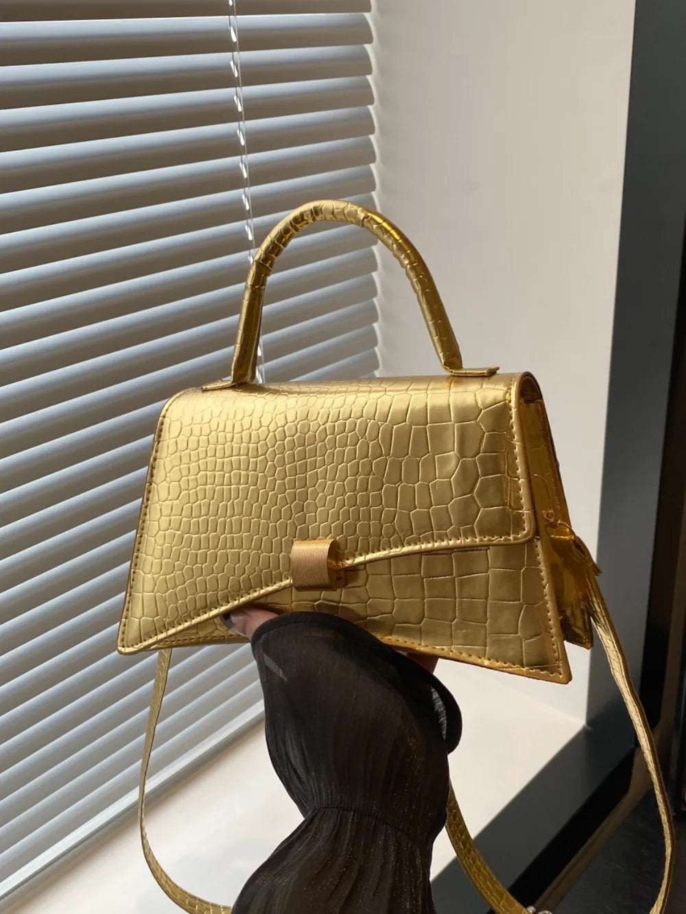 Bolso de Mano Pequeño de Piel Sintética de Color Liso