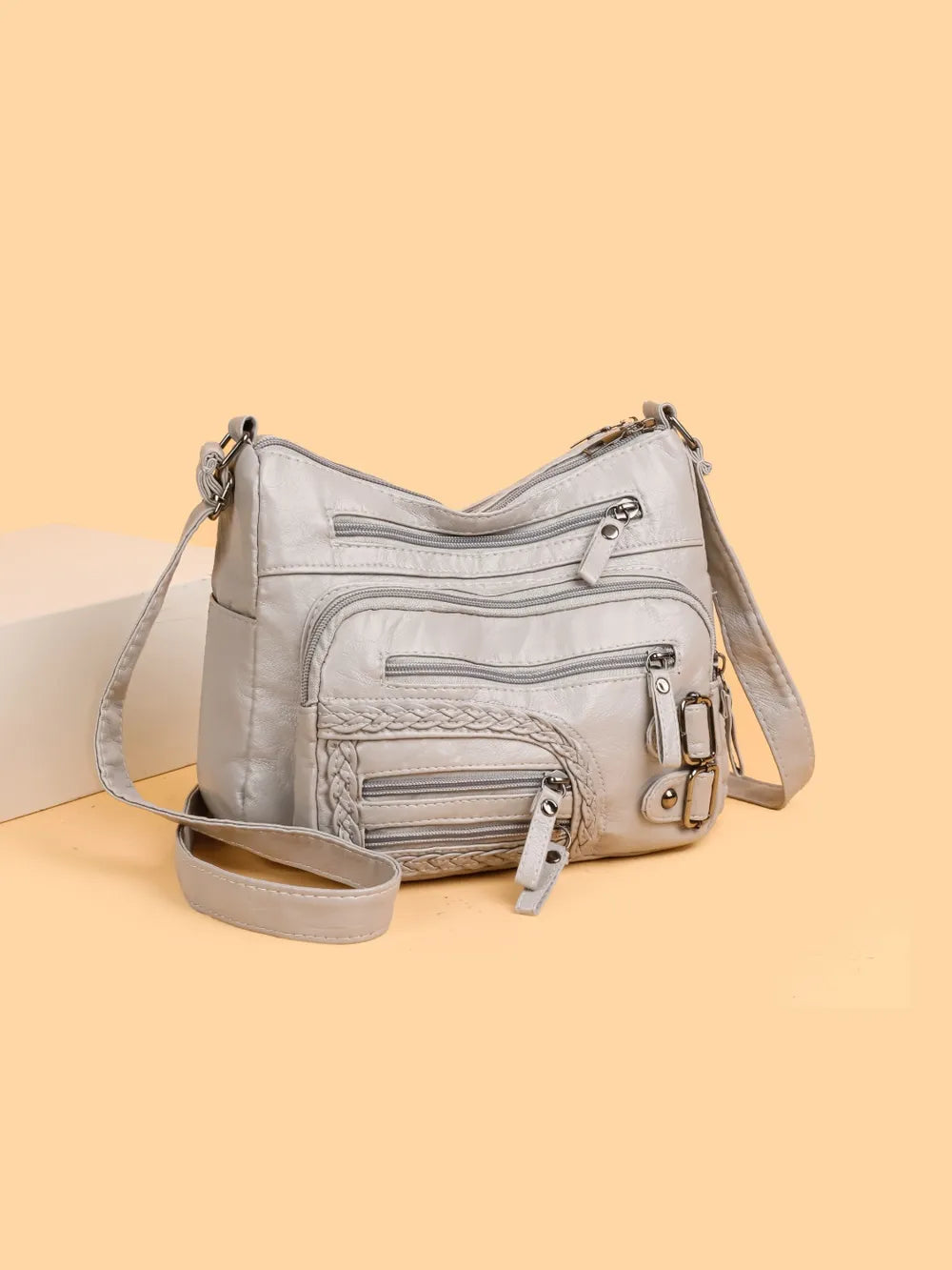 Bolso de Hombro Mediano de Piel Sintética con Múltiples Bolsillos