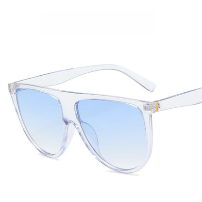 Gafas de Sol de Marco Grande Montura Entera Estilo Influencer