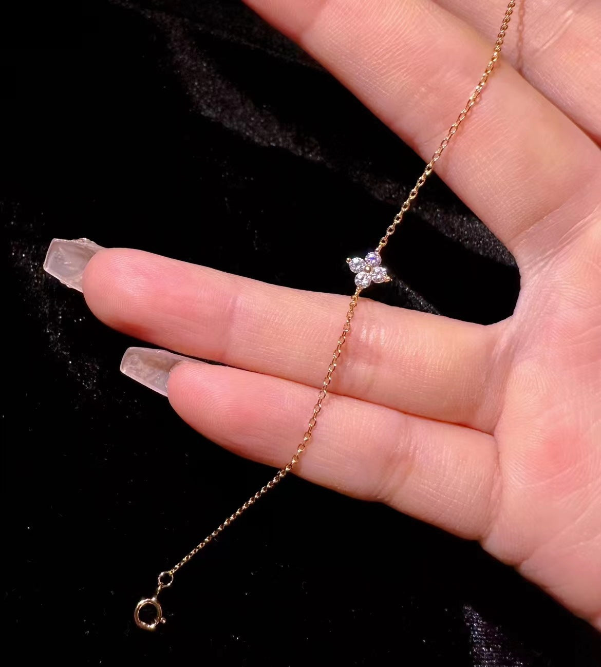 Pulsera mini de plata de ley 925 con flor y zircón chapada en oro