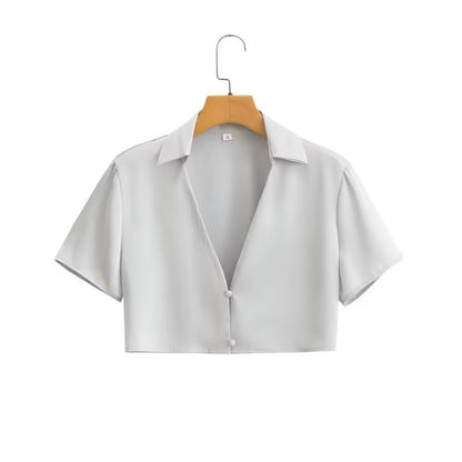 Conjunto de camisa y falda de satén de cintura alta