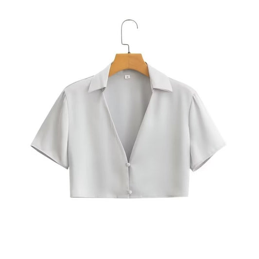 Conjunto de camisa y falda de satén de cintura alta