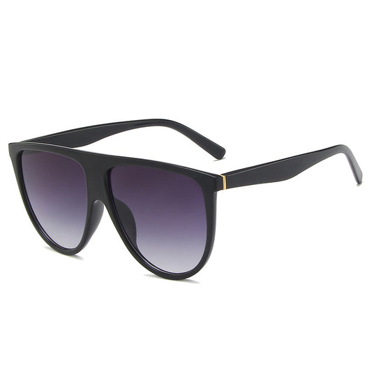 Gafas de Sol de Marco Grande Montura Entera Estilo Influencer