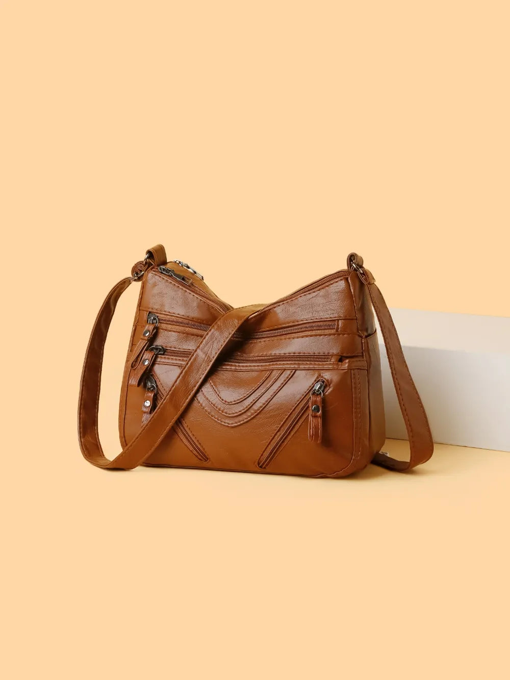Bolso Bandolera Mediano de Piel Sintética con Múltiples Compartimentos
