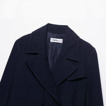 Chaqueta corta de doble botonadura