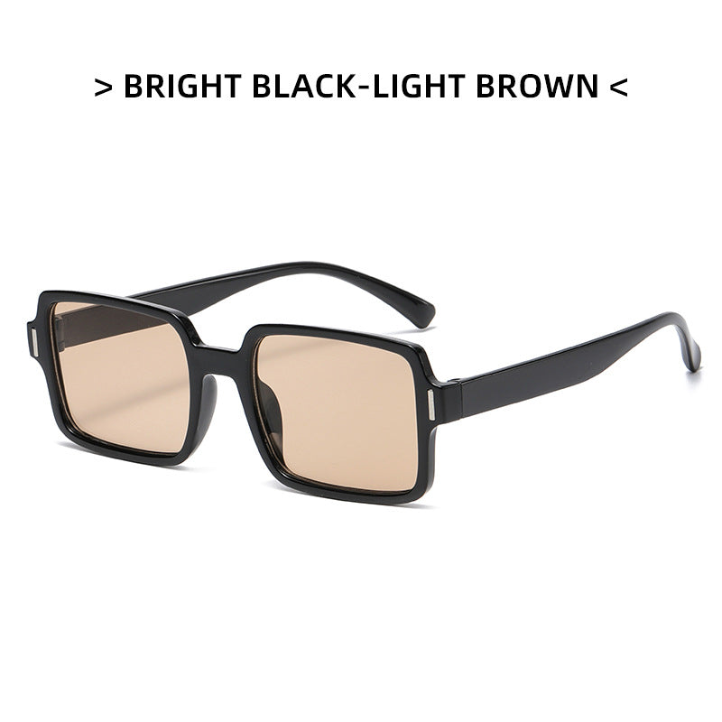 Gafas de sol cuadradas estilistas