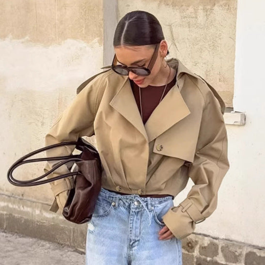 Blazer corto holgado de doble botonadura estilo workwear