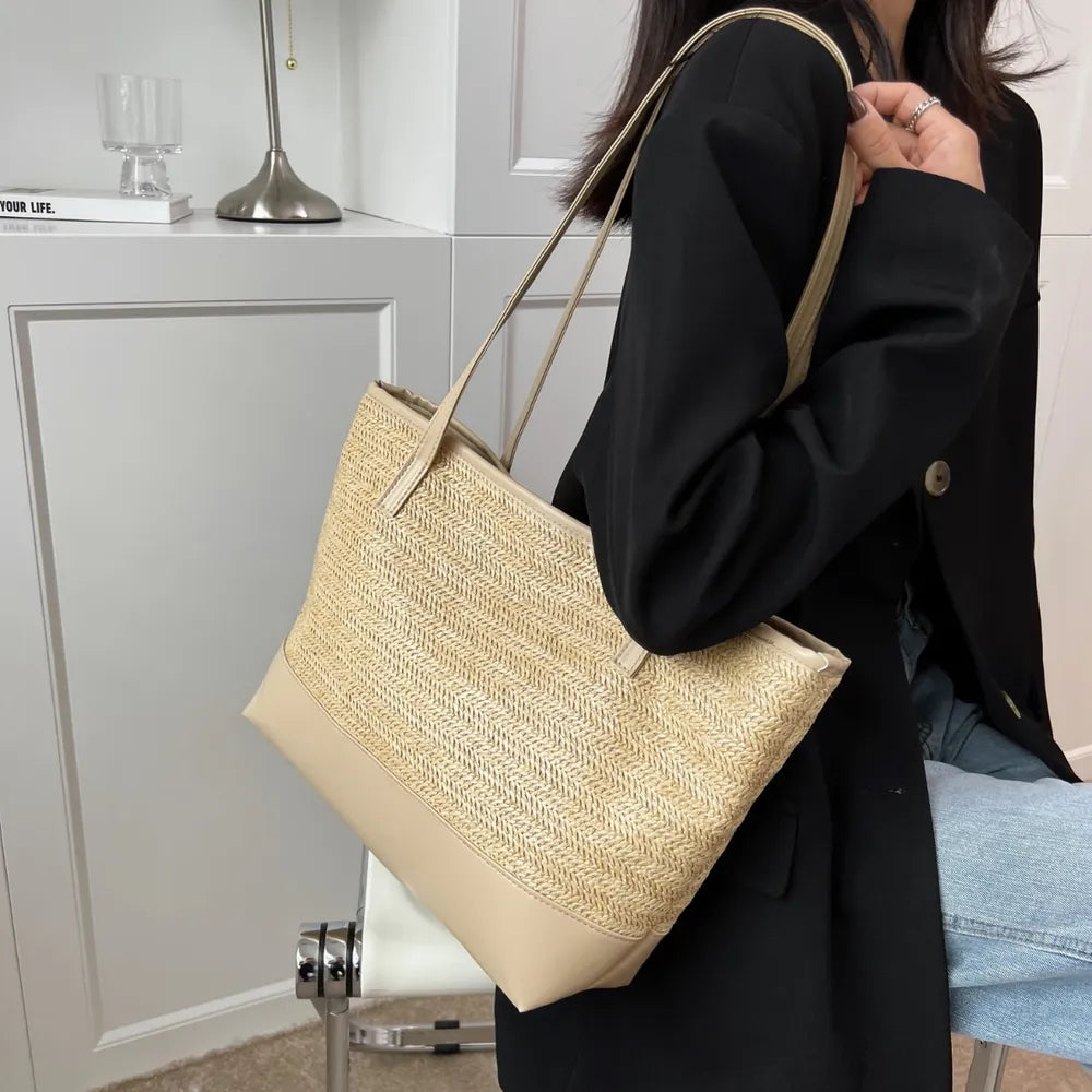 Bolso Tote de Paja Tejida con Asa de Cuero