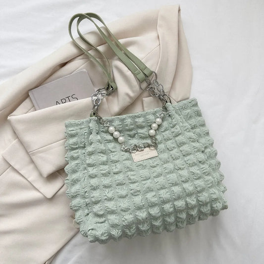 Bolso Tote con Textura Burbuja y Cadena
