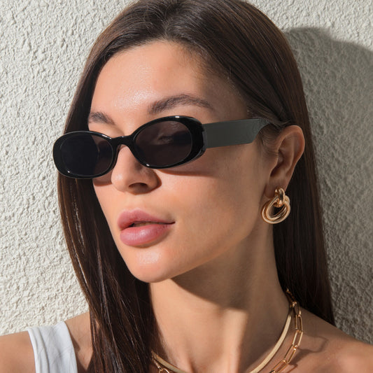 Gafas de sol ovaladas retro de montura pequeña