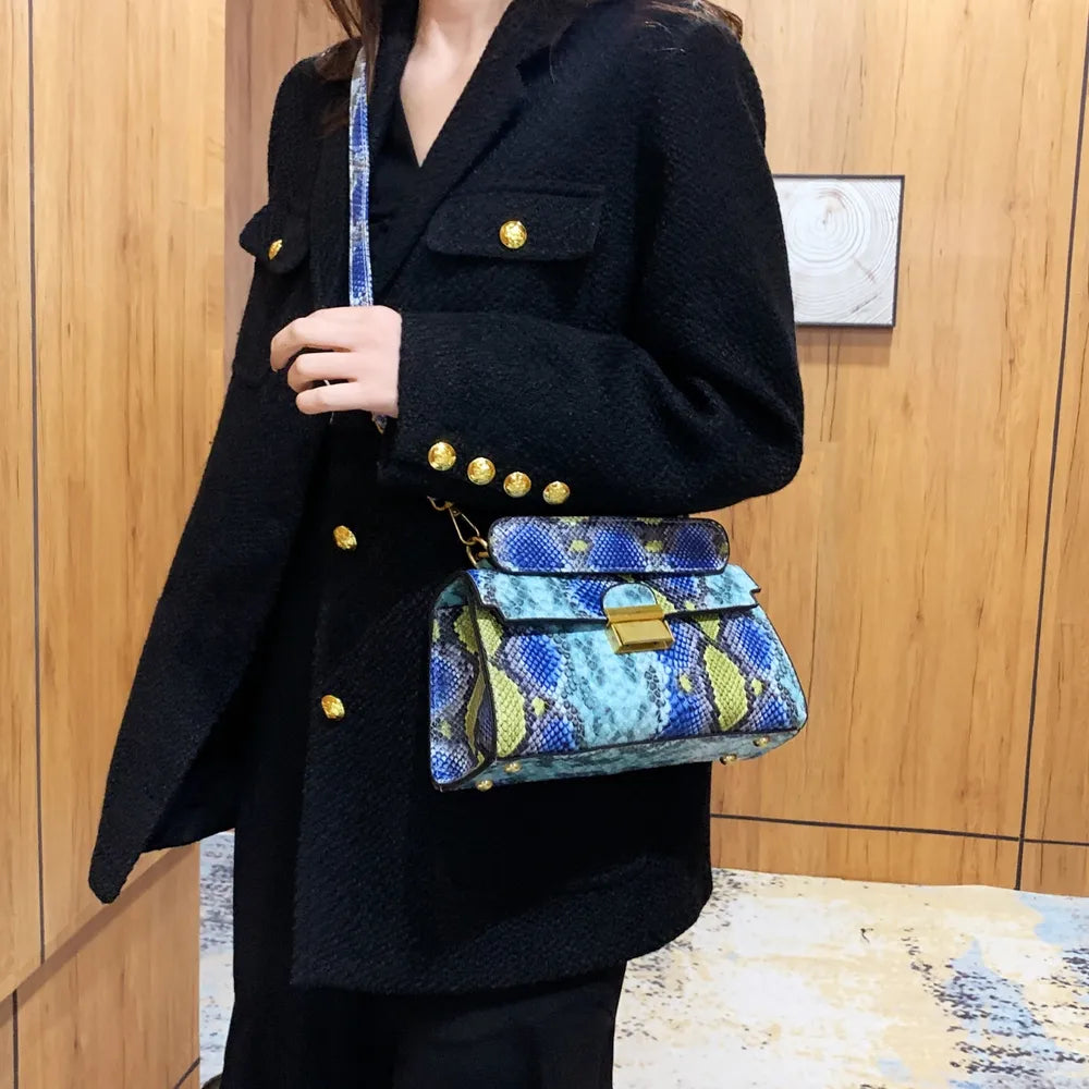 Bolso Bandolera de Piel Sintética con Estampado de Serpiente