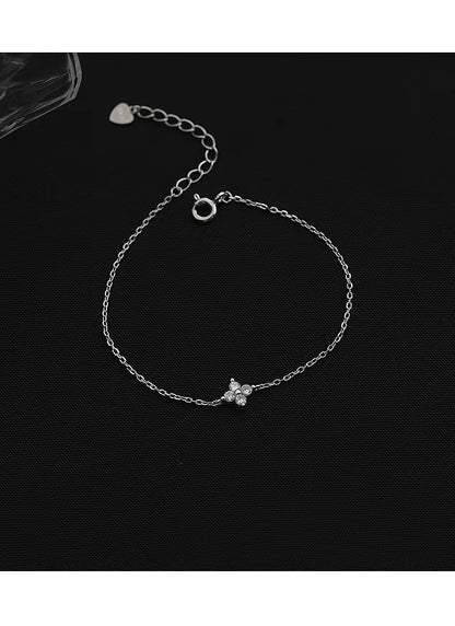 Pulsera mini de plata de ley 925 con flor y zircón chapada en oro